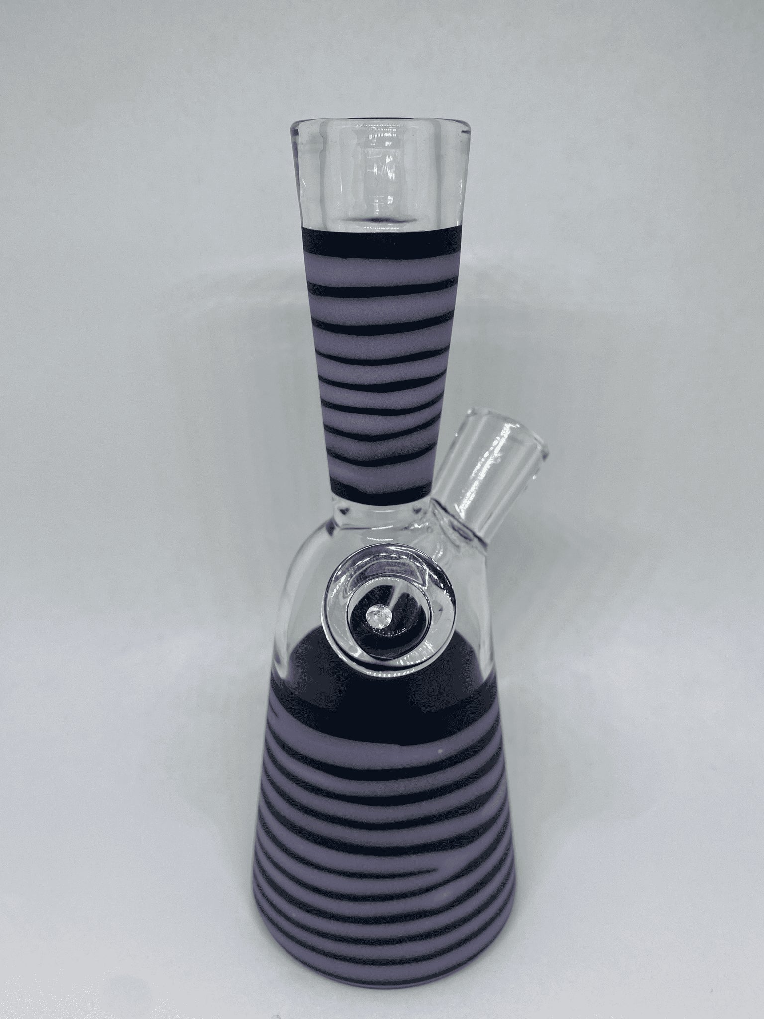 artisan-crafted design of the Large Mushroom Rig by Glasshole (2023)