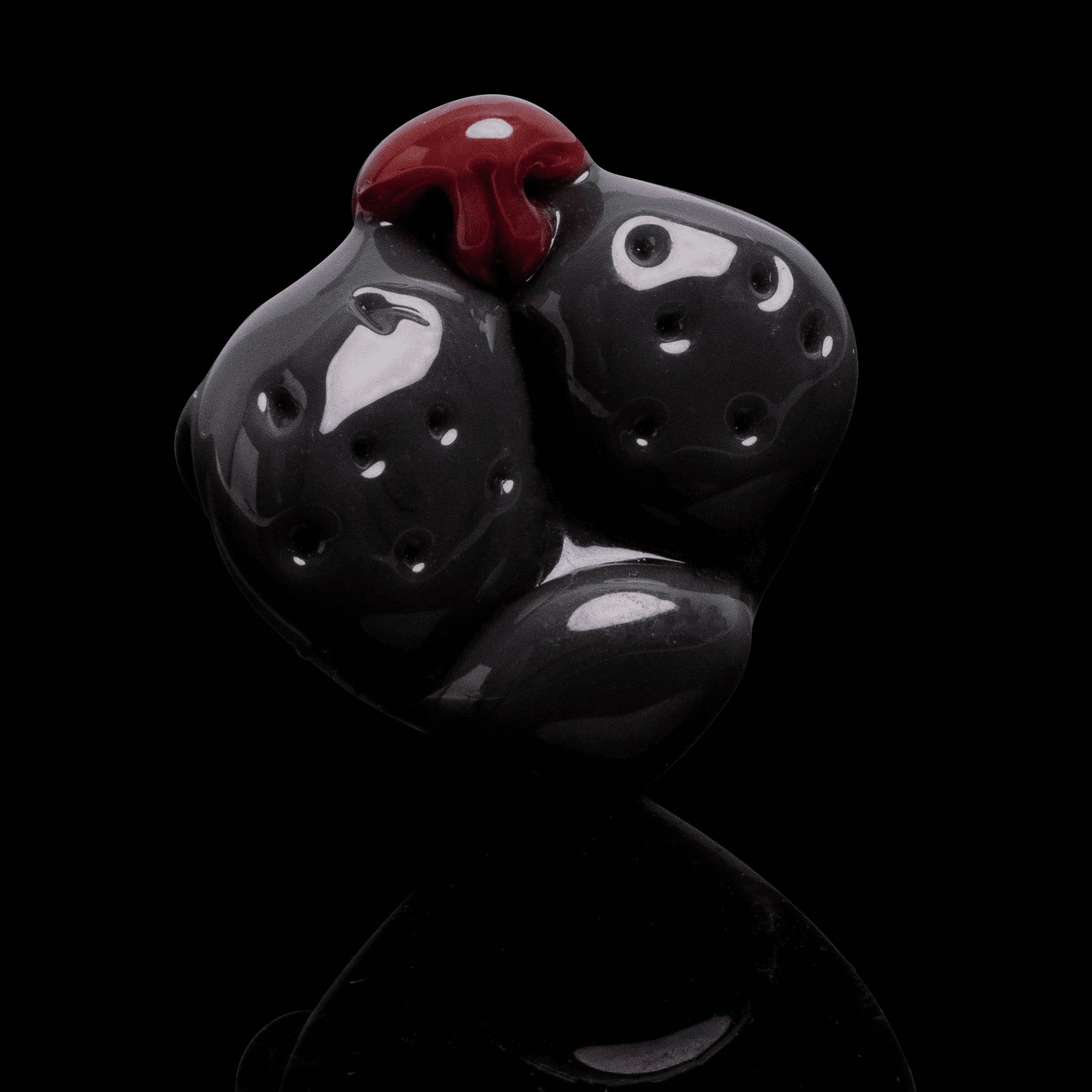 artisan-crafted design of the Large Mushroom Rig by Glasshole (2023)