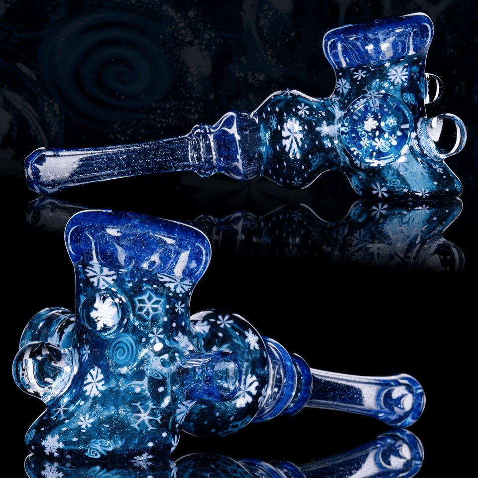 artisan-crafted design of the Large Mushroom Rig by Glasshole (2023)