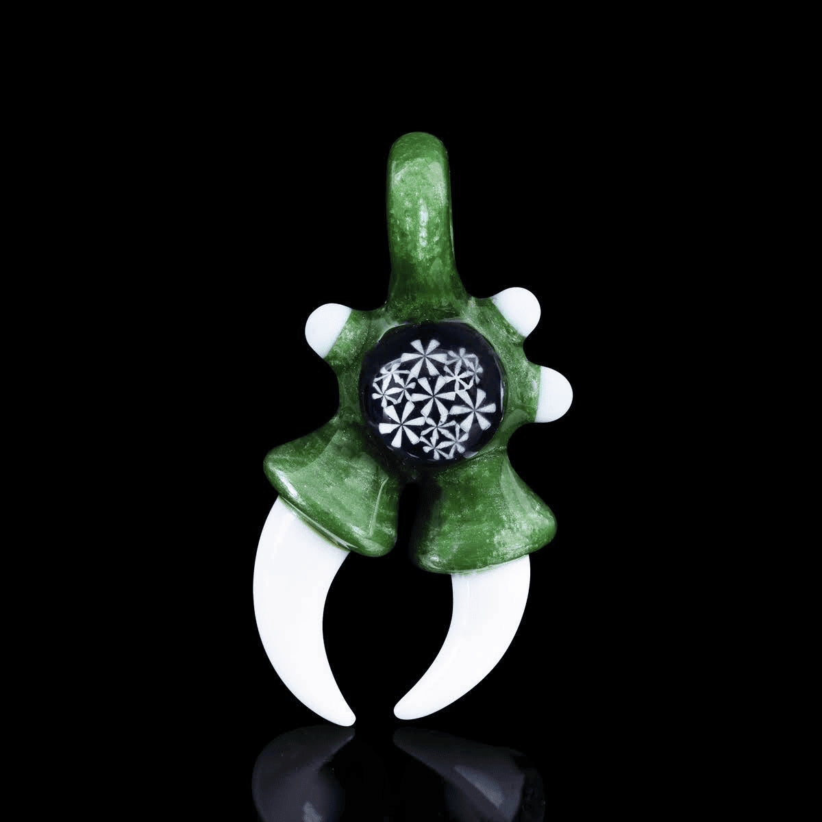 artisan-crafted design of the Large Mushroom Rig by Glasshole (2023)