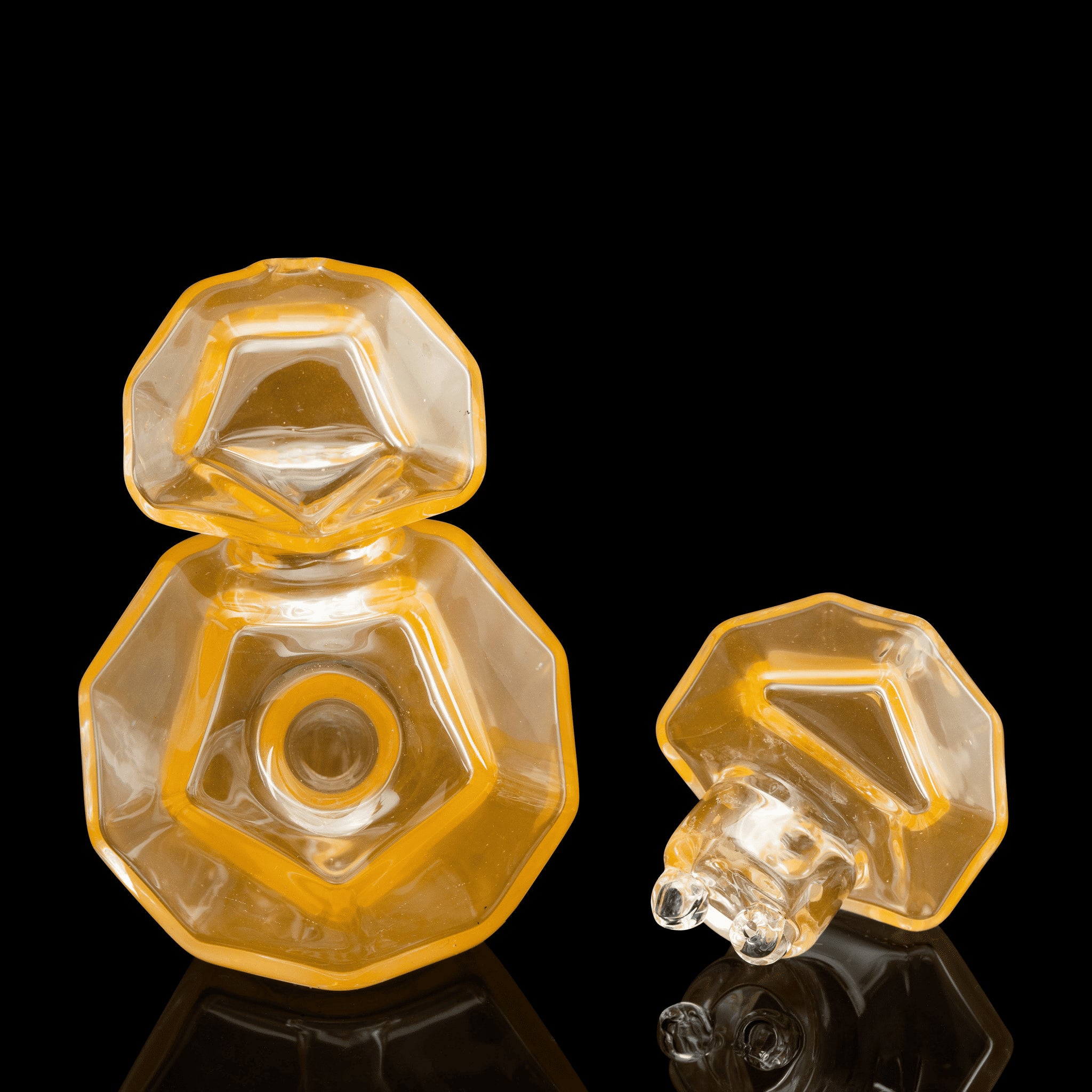 artisan-crafted design of the Large Mushroom Rig by Glasshole (2023)