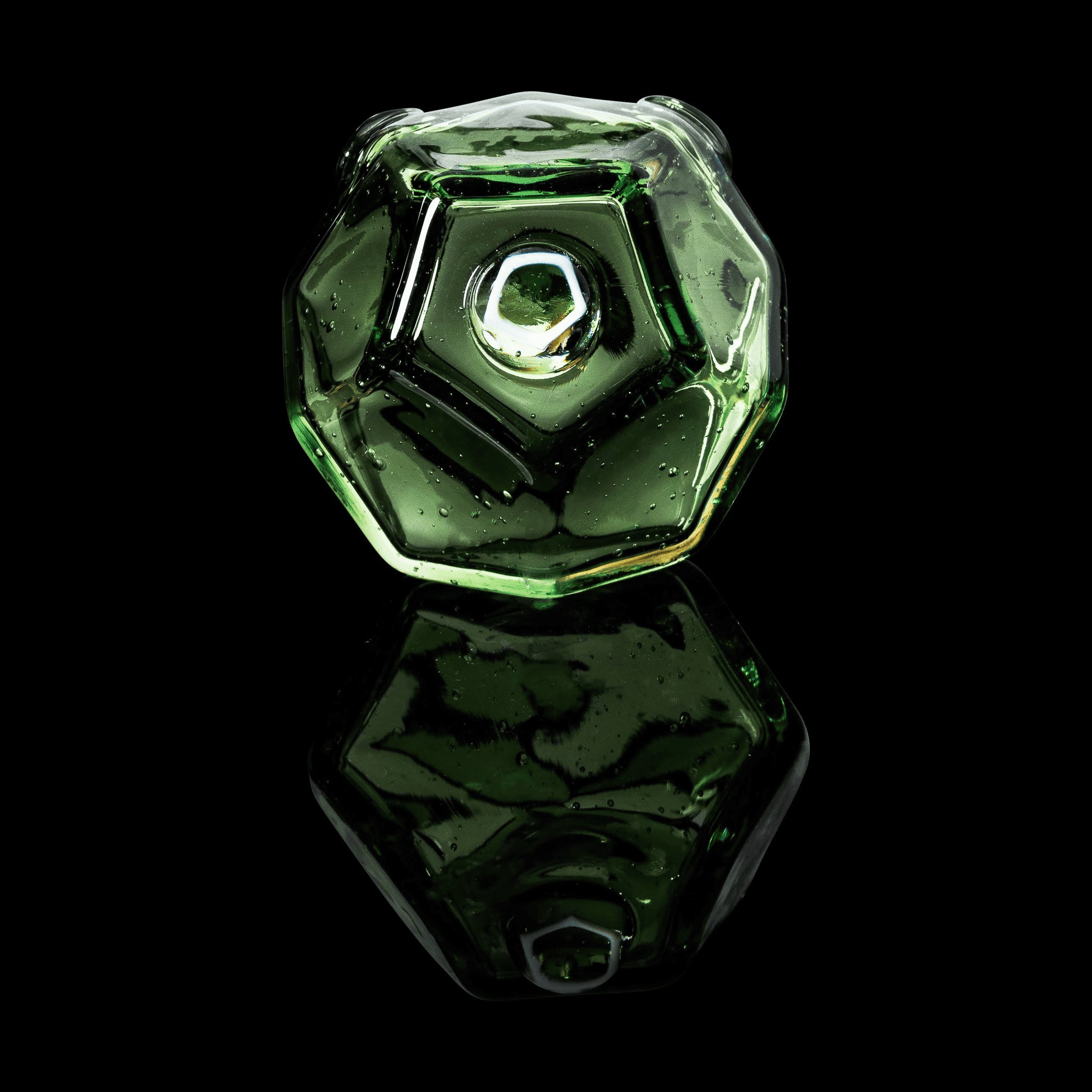 artisan-crafted design of the Large Mushroom Rig by Glasshole (2023)