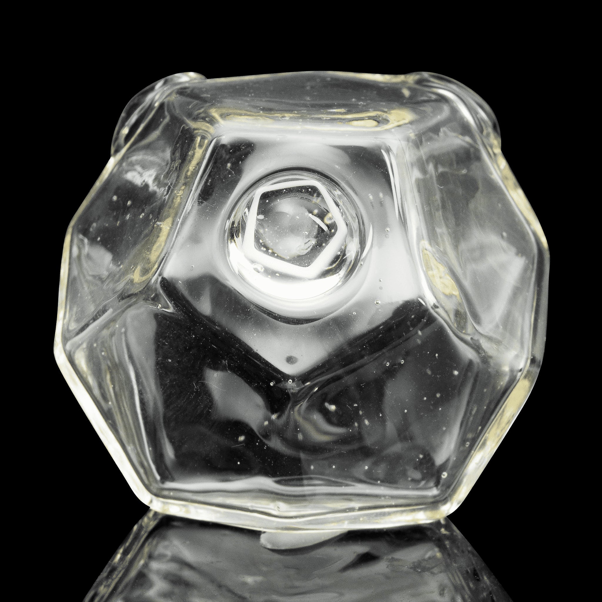 artisan-crafted design of the Large Mushroom Rig by Glasshole (2023)