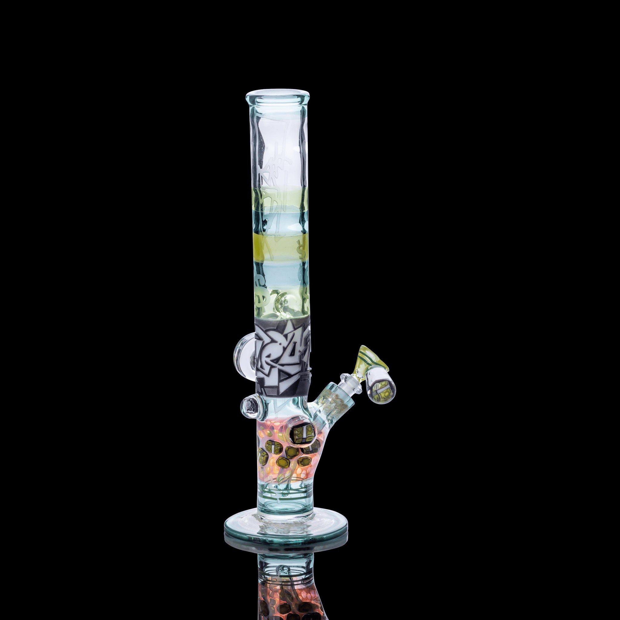 artisan-crafted design of the Large Mushroom Rig by Glasshole (2023)