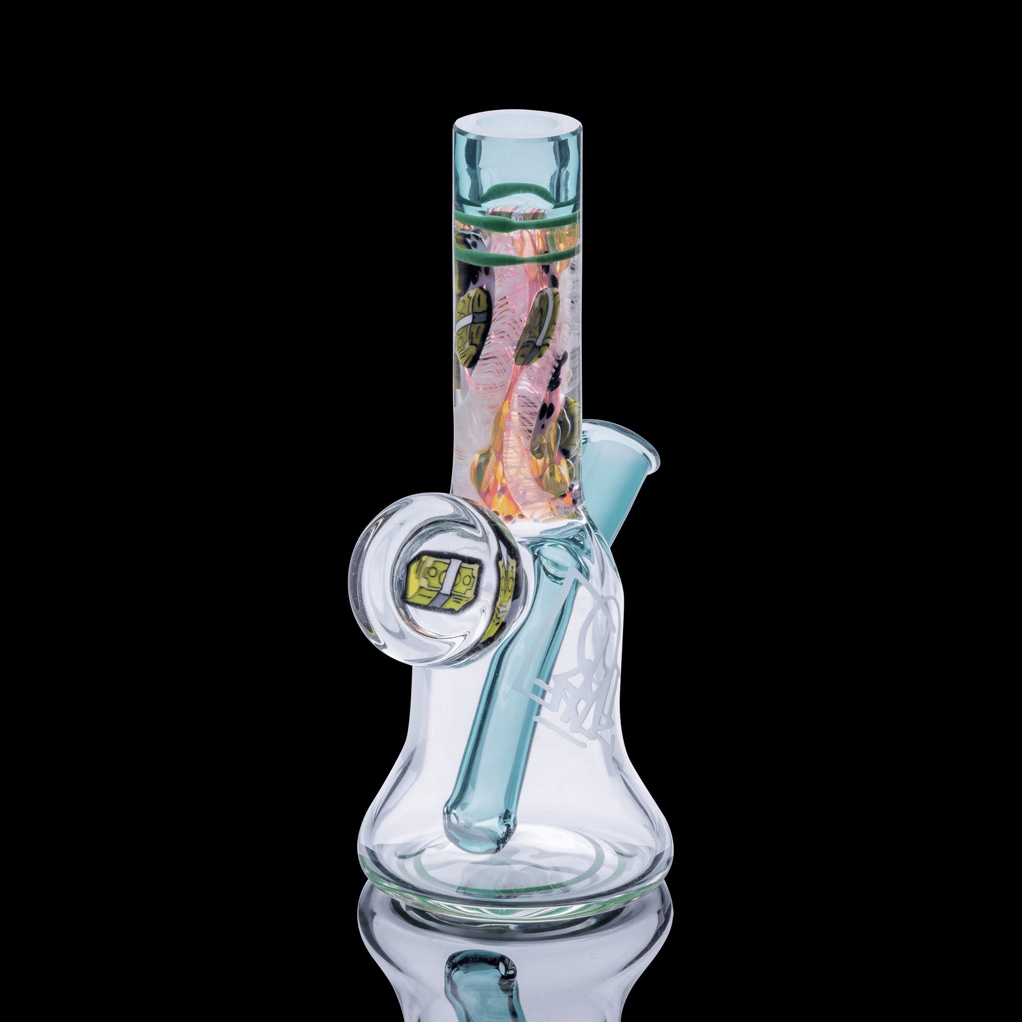 artisan-crafted design of the Large Mushroom Rig by Glasshole (2023)