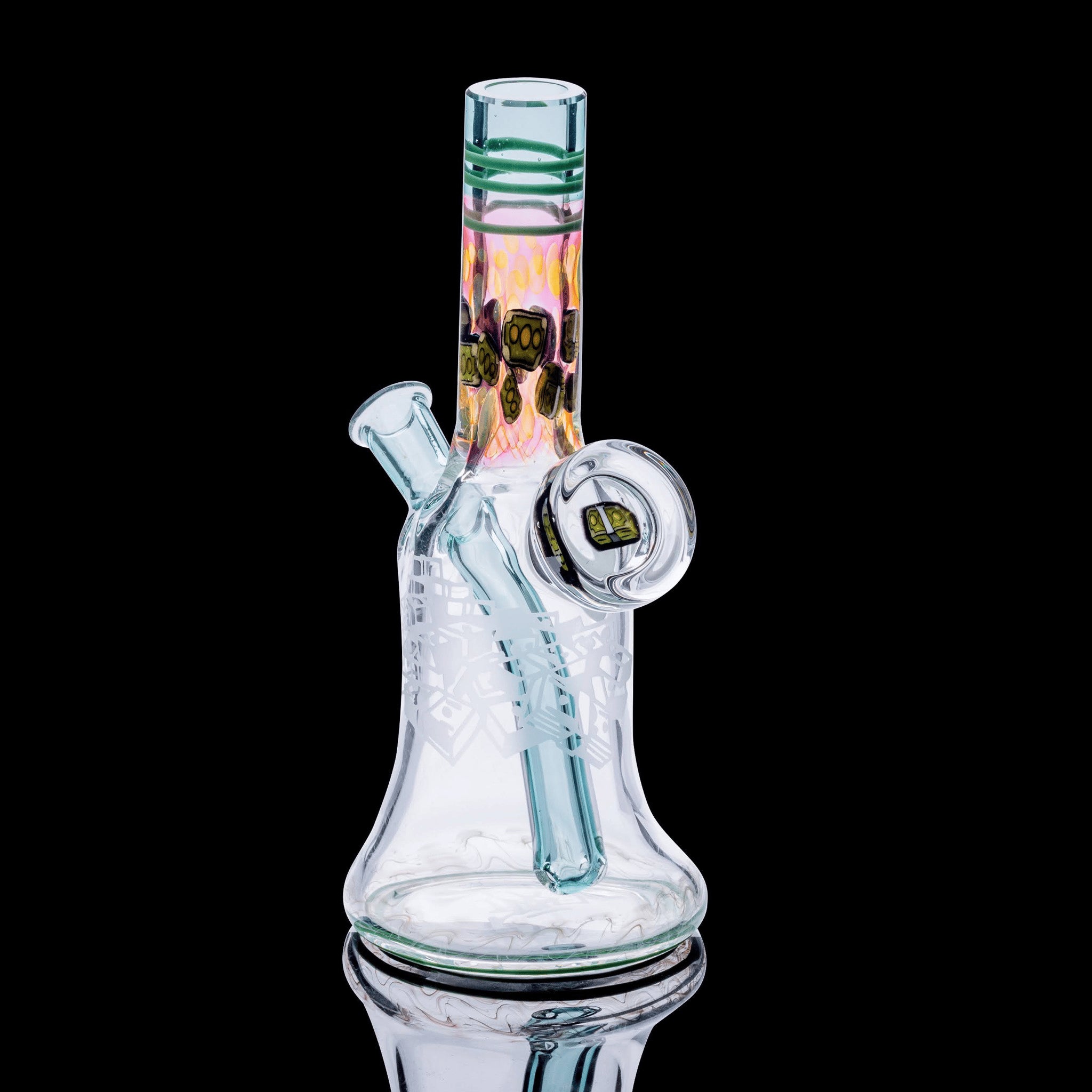artisan-crafted design of the Large Mushroom Rig by Glasshole (2023)