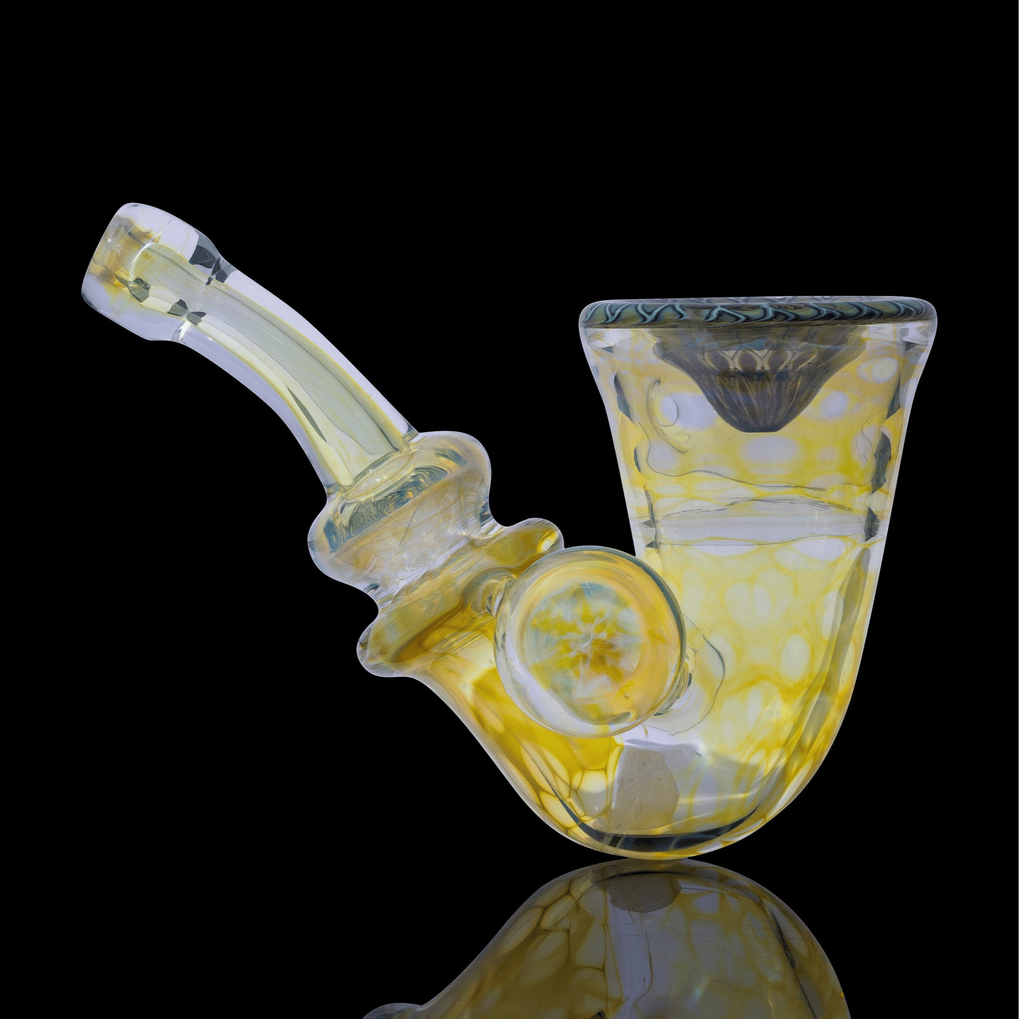 artisan-crafted design of the Large Mushroom Rig by Glasshole (2023)