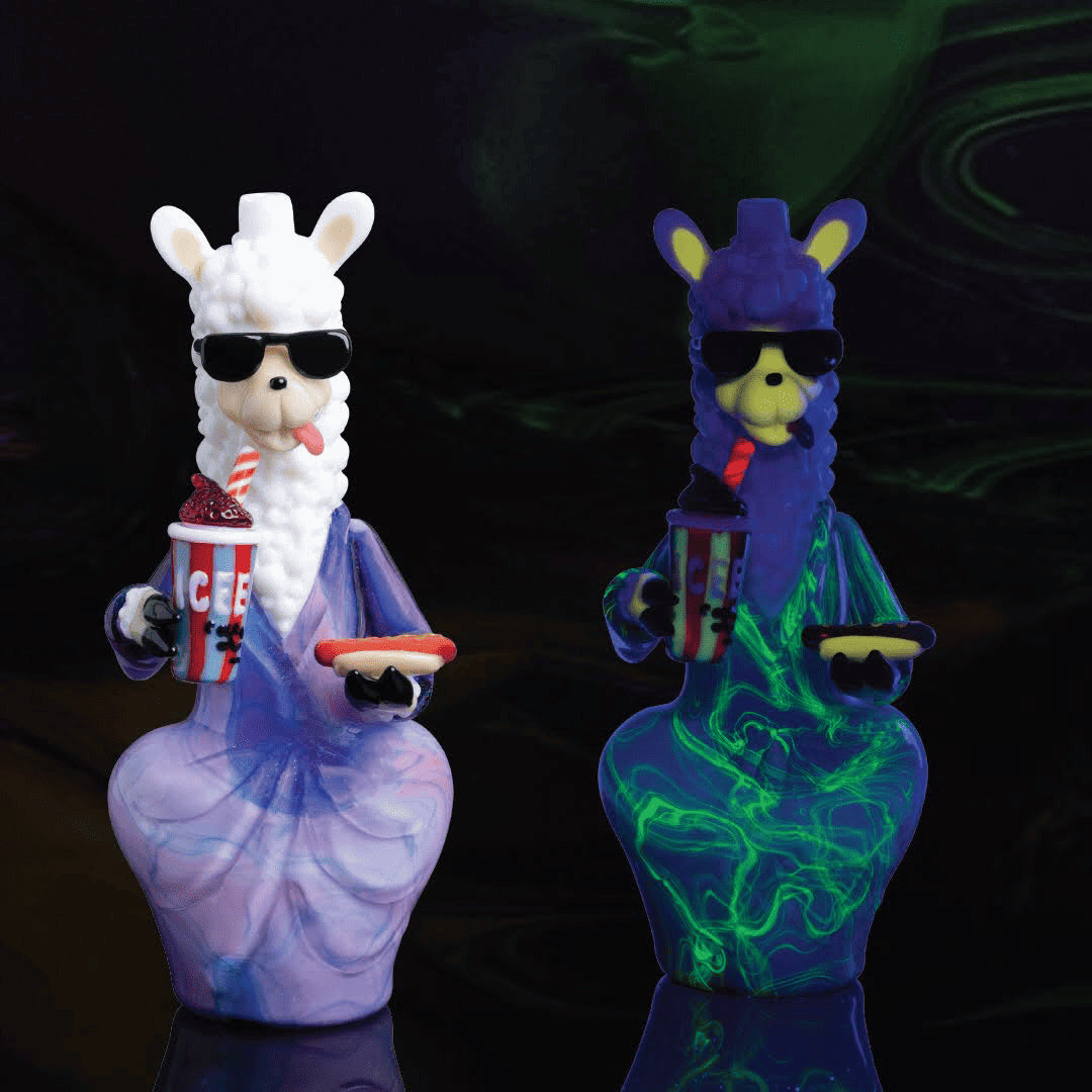 artisan-crafted design of the Large Mushroom Rig by Glasshole (2023)