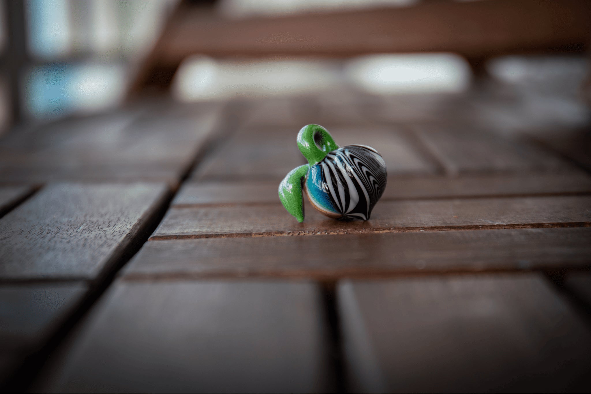 artisan-crafted design of the Large Mushroom Rig by Glasshole (2023)