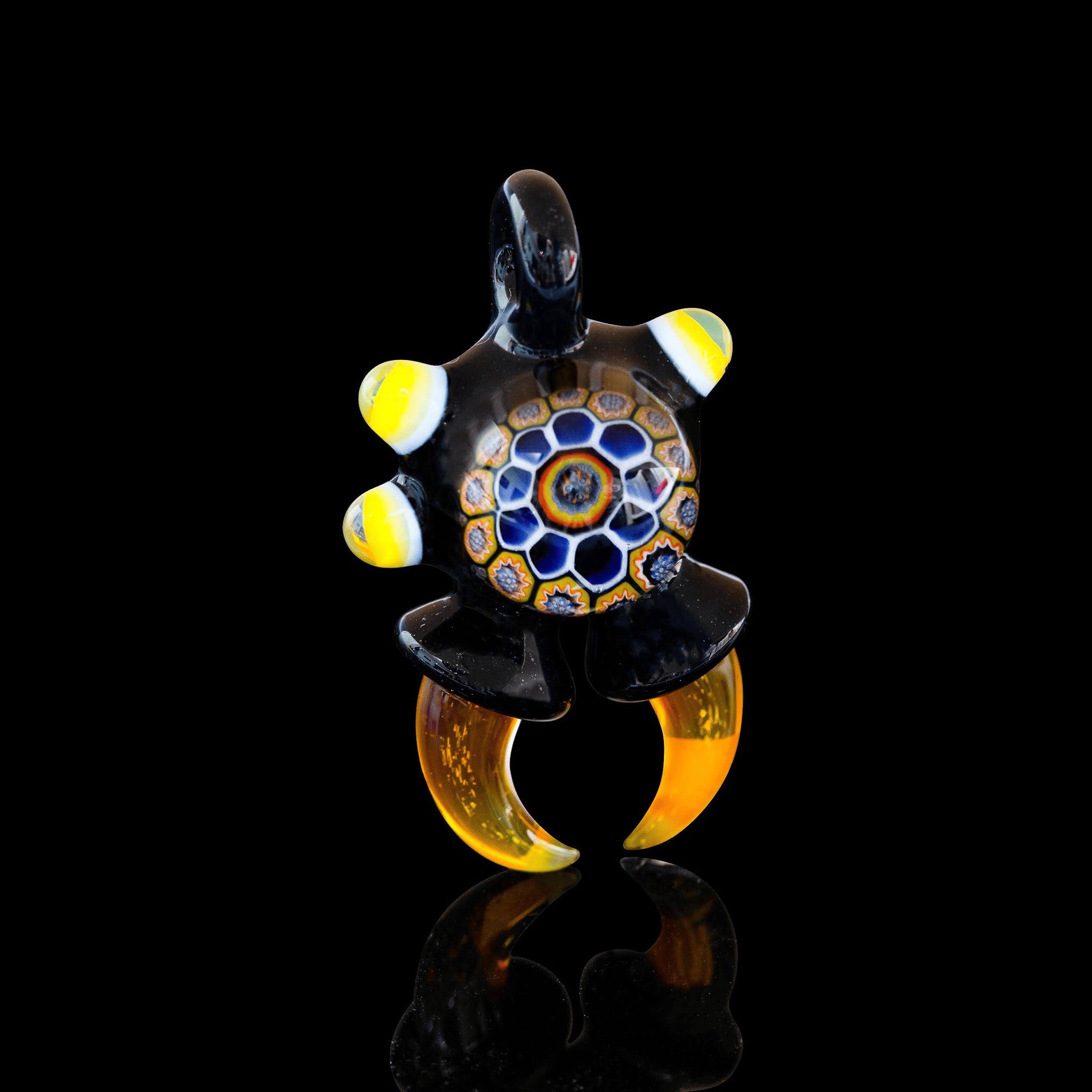 artisan-crafted design of the Large Mushroom Rig by Glasshole (2023)