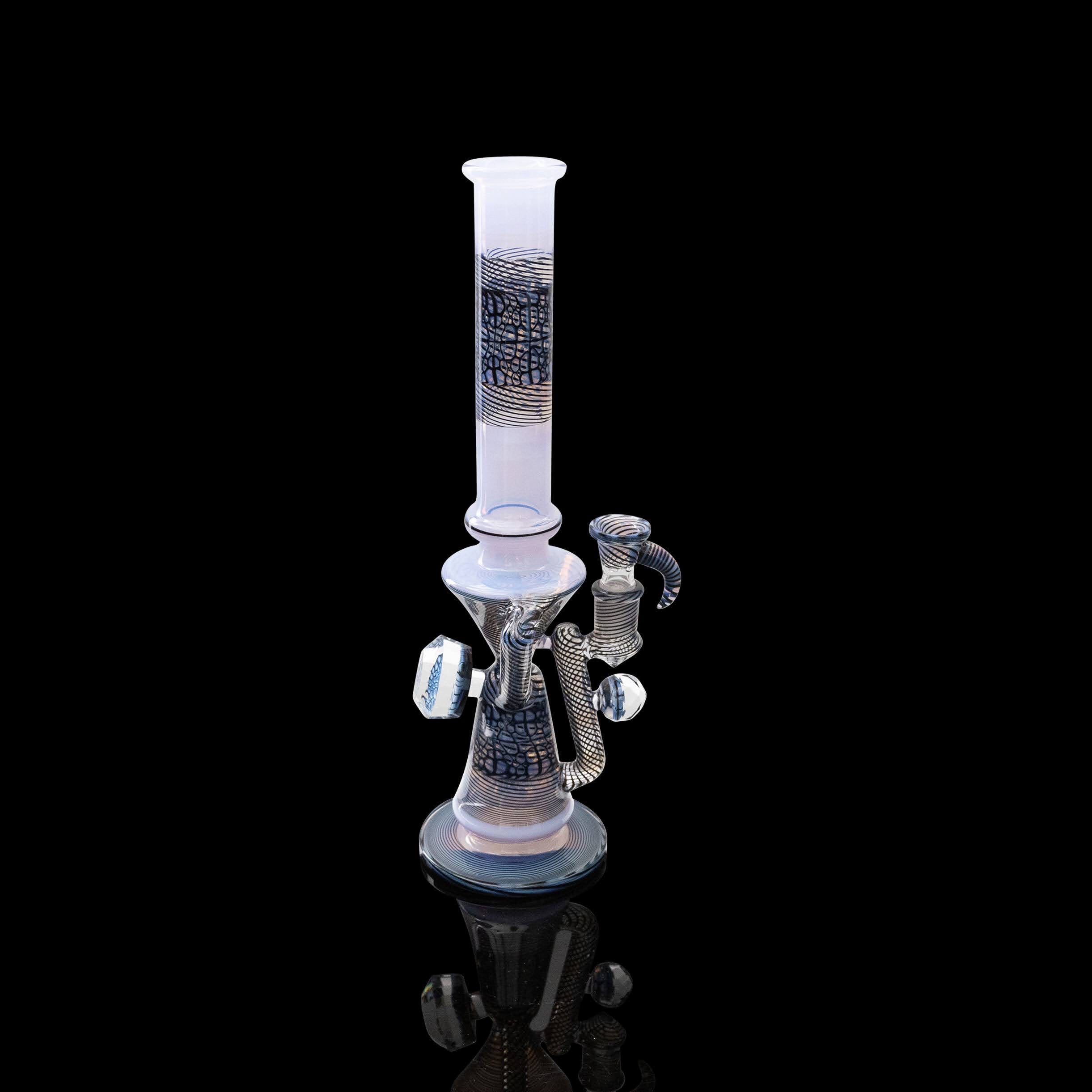 artisan-crafted design of the Large Mushroom Rig by Glasshole (2023)