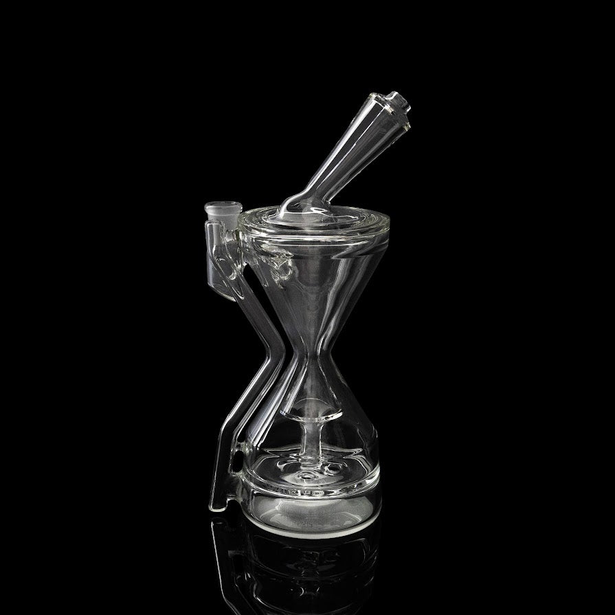 artisan-crafted design of the Large Mushroom Rig by Glasshole (2023)